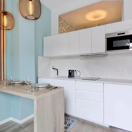 Centre-ville T2 Moderne Au Calme Апартаменты *