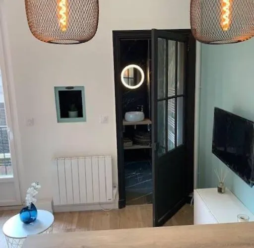 Centre-ville T2 Moderne Au Calme Apartamento *