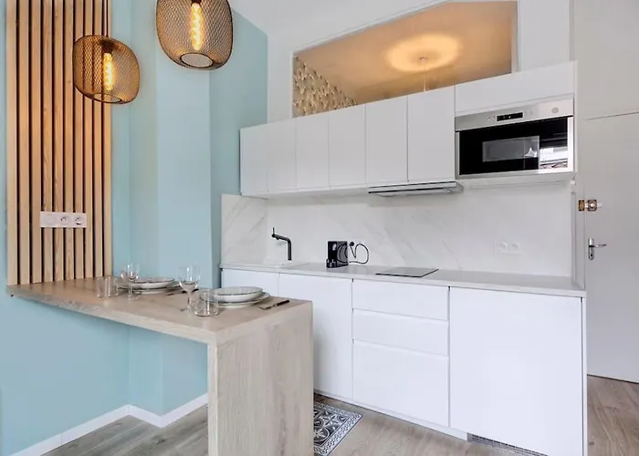 Centre-ville T2 Moderne Au Calme Apartamento *